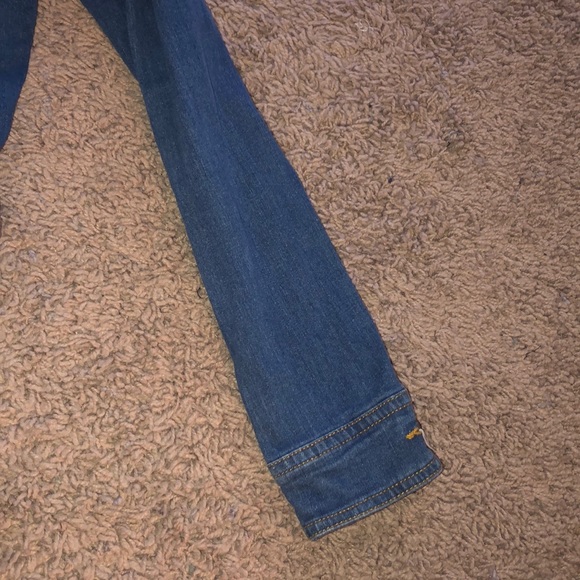 Jean jacket - Picture 2 of 3